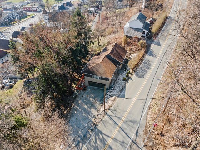 2219 Hill Rd, South Heights, PA 15081