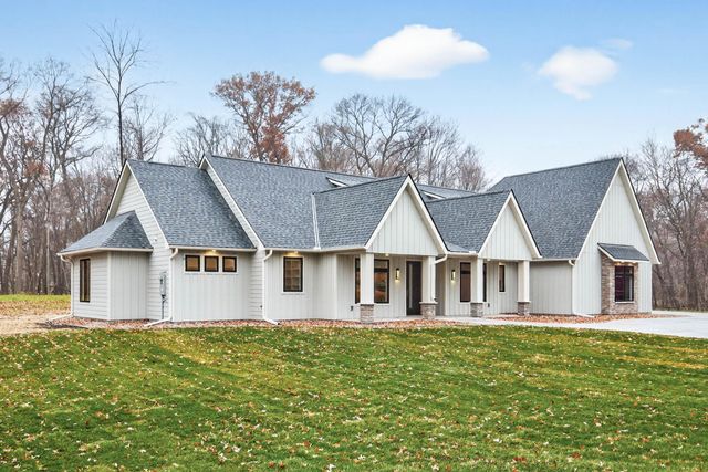 xxx Taconite Street NE, Ham Lake, MN 55304