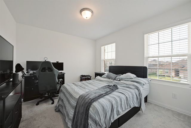 4437 Benham Drive, Fort Worth, TX 76036
