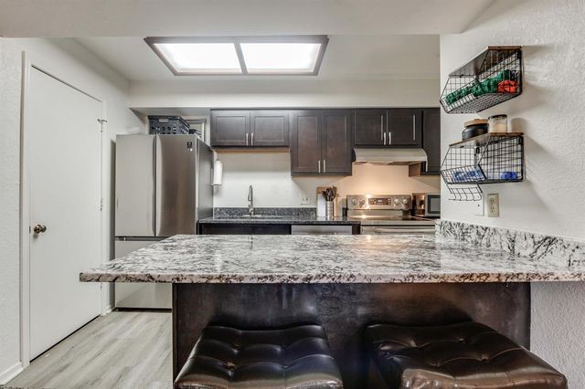 14407 N Pennsylvania Avenue 12C, Oklahoma City, OK 73134