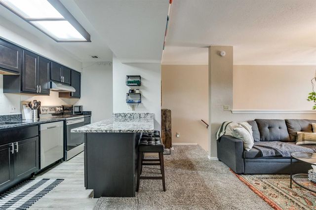 14407 N Pennsylvania Avenue 12C, Oklahoma City, OK 73134