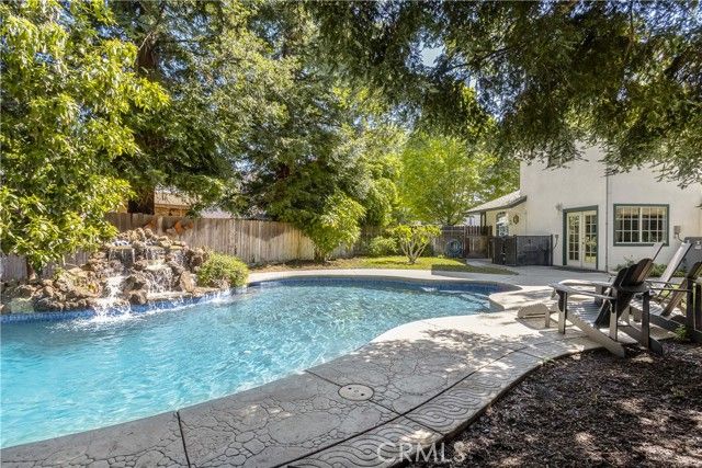 1895 Lodge Pine, Chico, CA 95926