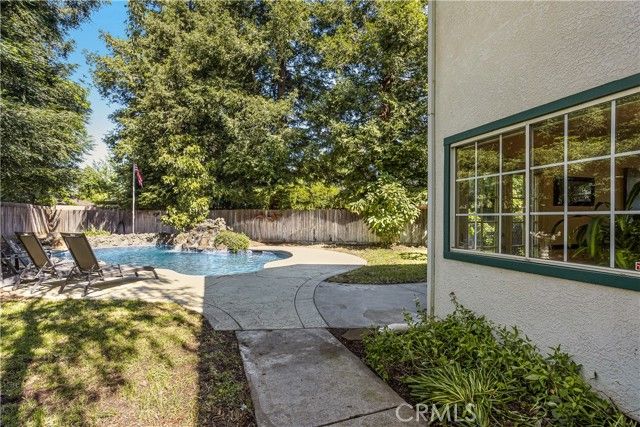1895 Lodge Pine, Chico, CA 95926