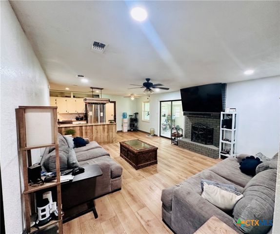 3043 Boys Ranch Road, Kempner, TX 76539