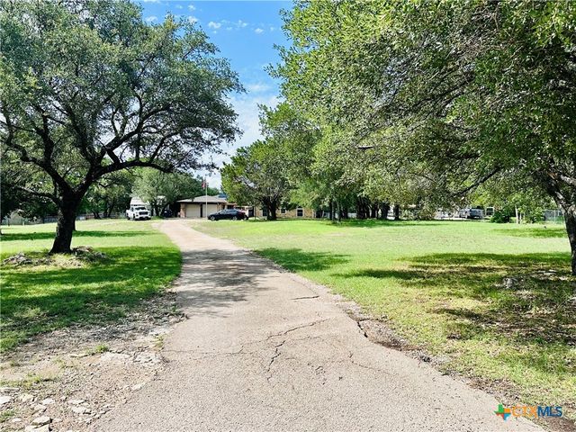 3043 Boys Ranch Road, Kempner, TX 76539