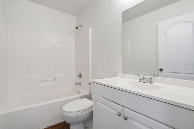 6925 KRENSON OAKS STREET, Lakeland, FL 33810