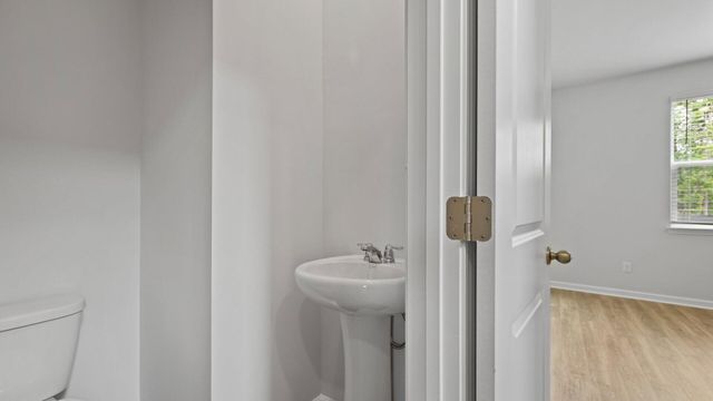 1064 Mulligan Drive, Manning, SC 29102