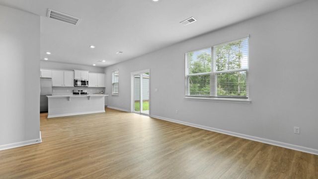 1064 Mulligan Drive, Manning, SC 29102