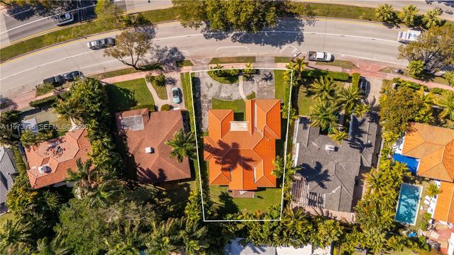 4555 Alton Rd, Miami Beach, FL 33140