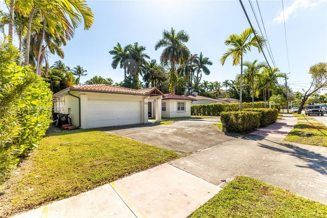 4555 Alton Rd, Miami Beach, FL 33140
