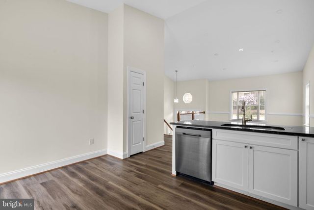 5405 AUTH RD, Suitland, MD 20746
