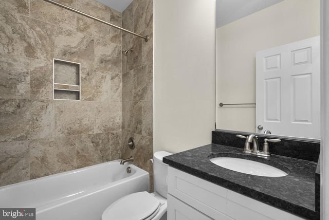 5405 AUTH RD, Suitland, MD 20746