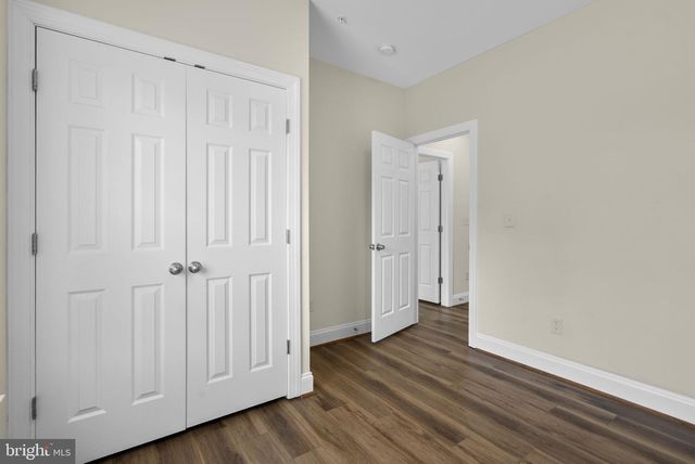 5405 AUTH RD, Suitland, MD 20746