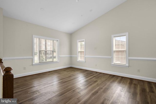 5405 AUTH RD, Suitland, MD 20746