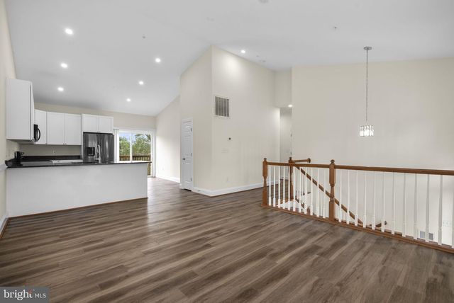 5405 AUTH RD, Suitland, MD 20746
