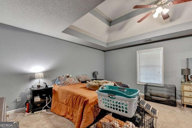 915 Cove Place, Locust Grove, GA 30248