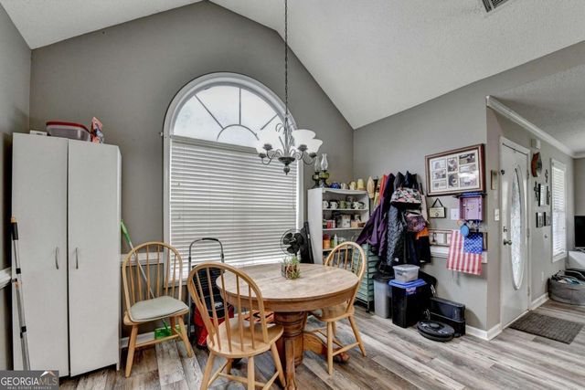 915 Cove Place, Locust Grove, GA 30248