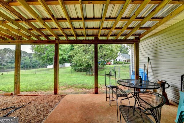 915 Cove Place, Locust Grove, GA 30248