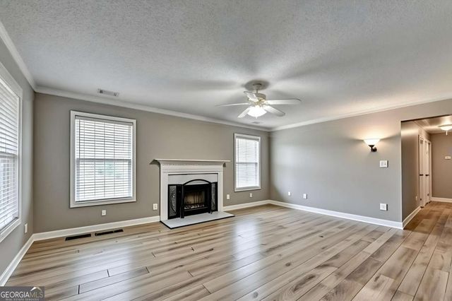 915 Cove Place, Locust Grove, GA 30248