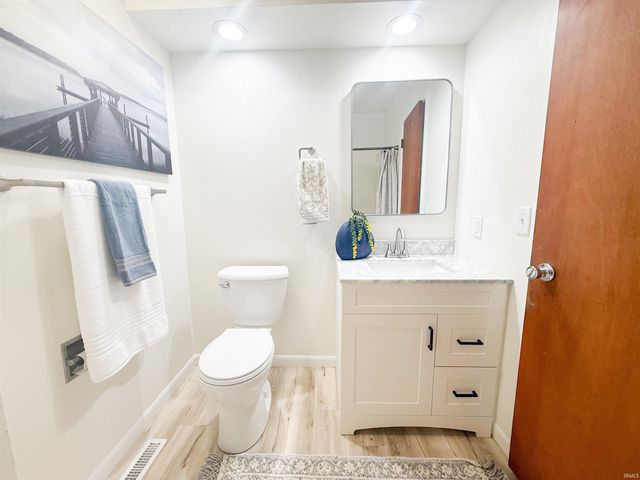 1511 Brookwood Drive, Elkhart, IN 46514
