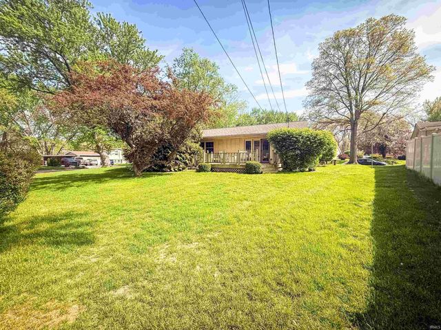 1511 Brookwood Drive, Elkhart, IN 46514