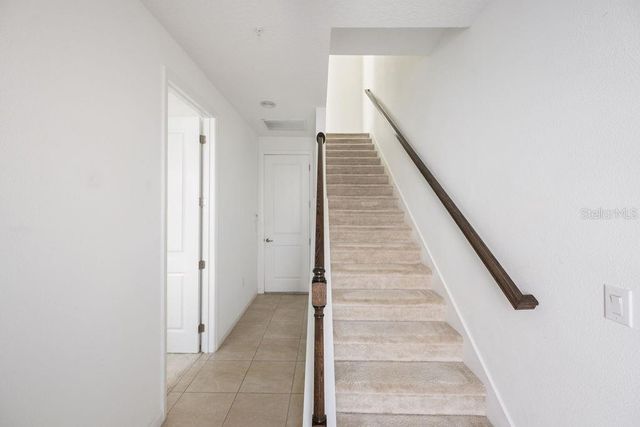 2158 WHITNEY MARSH ALLEY, Orlando, FL 32804