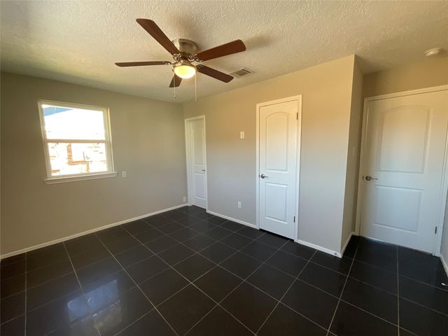 10419 Kirkhill Drive, Houston, TX 77089