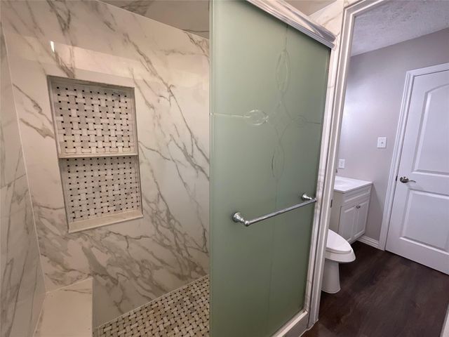 10419 Kirkhill Drive, Houston, TX 77089