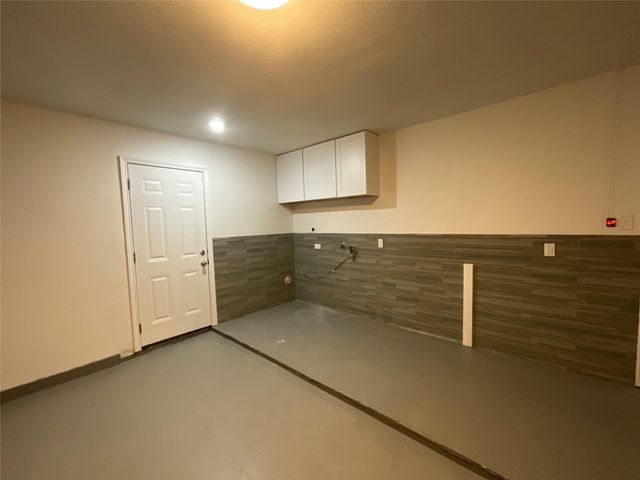 10419 Kirkhill Drive, Houston, TX 77089