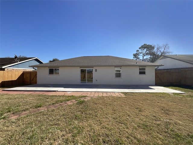 10419 Kirkhill Drive, Houston, TX 77089