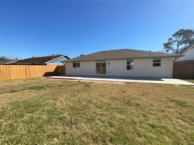 10419 Kirkhill Drive, Houston, TX 77089