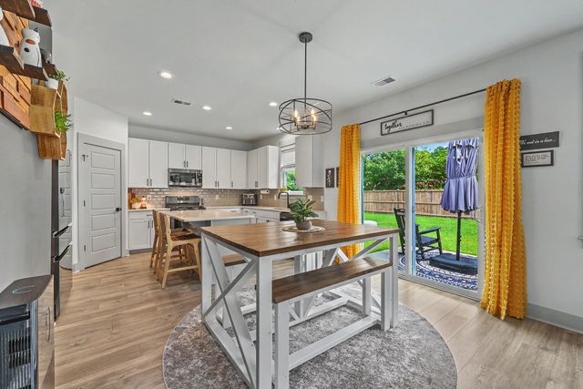 201 Whirlaway Drive, Moncks Corner, SC 29461