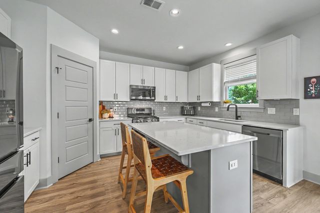 201 Whirlaway Drive, Moncks Corner, SC 29461