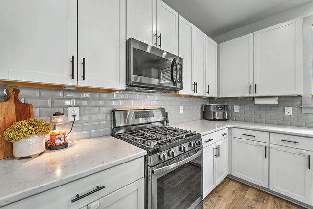 201 Whirlaway Drive, Moncks Corner, SC 29461