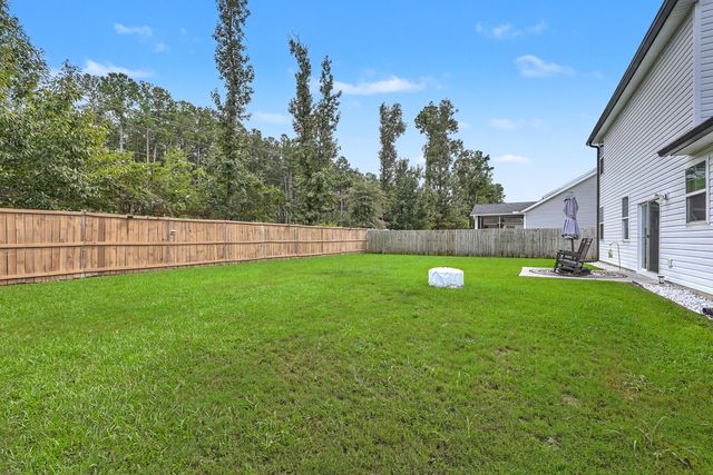 201 Whirlaway Drive, Moncks Corner, SC 29461