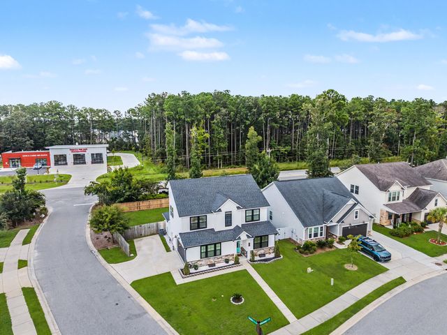 201 Whirlaway Drive, Moncks Corner, SC 29461
