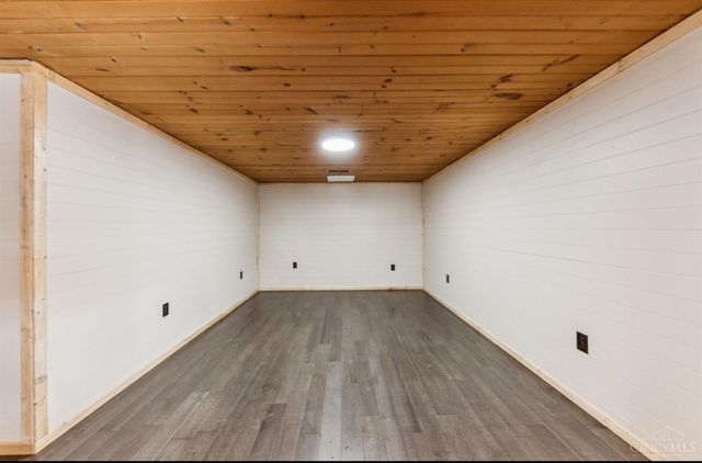 6143 Goshen Road, Goshen, OH 45122