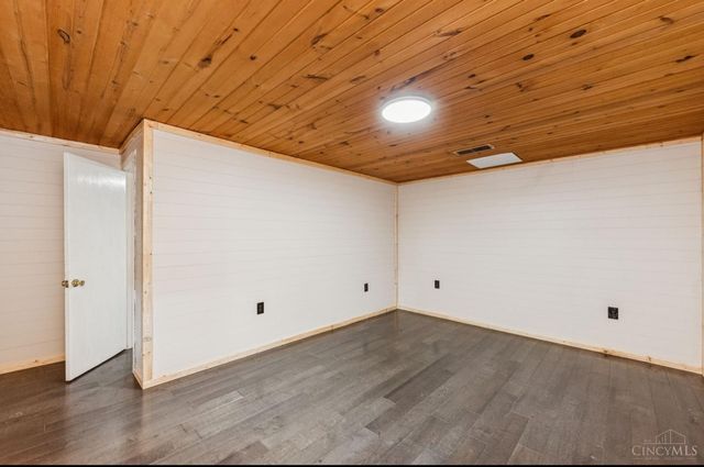 6143 Goshen Road, Goshen, OH 45122