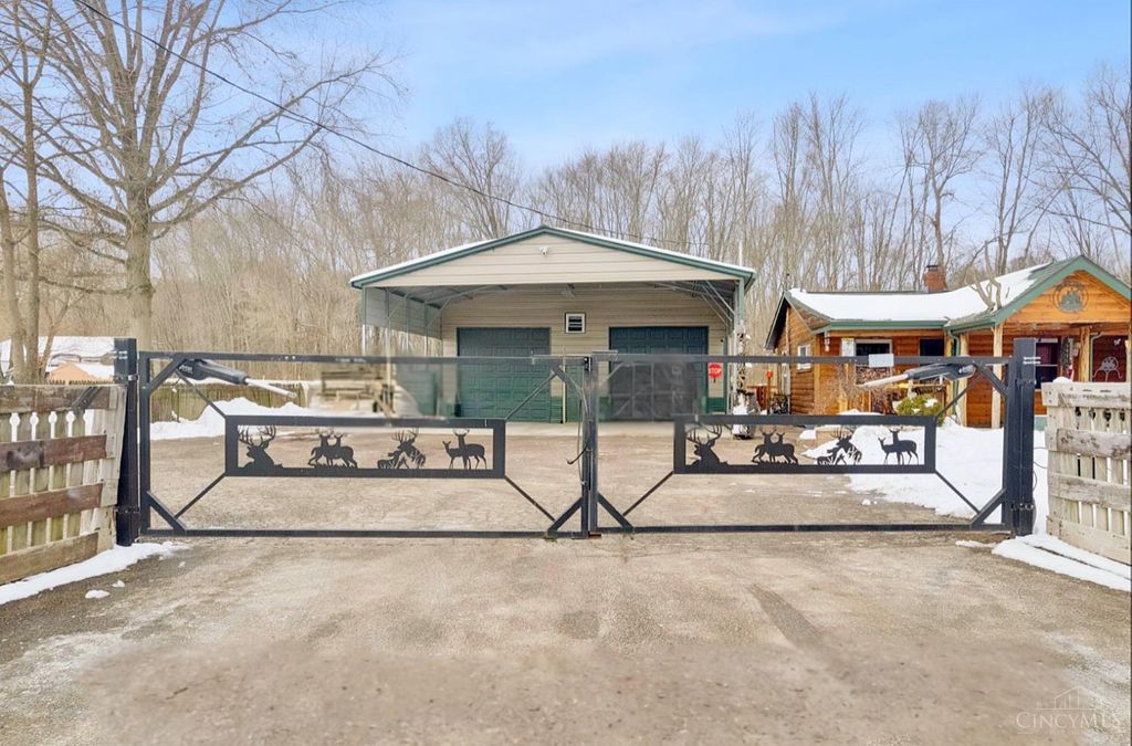 6143 Goshen Road, Goshen, OH 45122