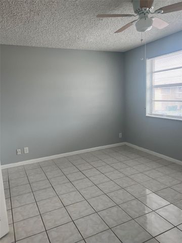 1022 Twin Lakes Drive, Coral Springs, FL 33071