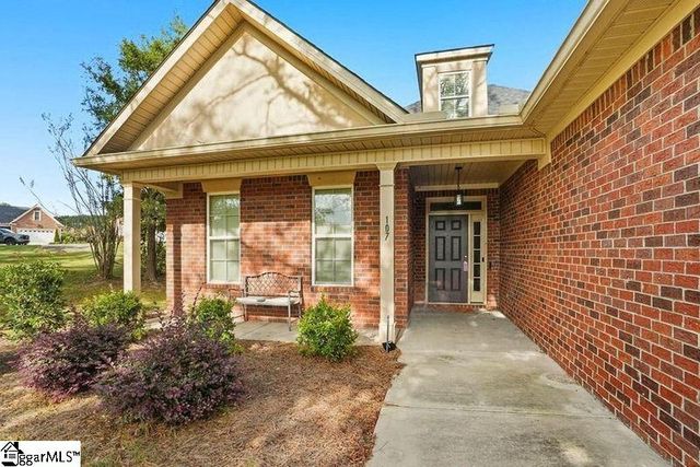 107 Queens Court, Greenwood, SC 29649