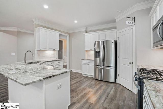 107 Queens Court, Greenwood, SC 29649