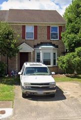 559 Mill Landing RD, Chesapeake, VA 23322