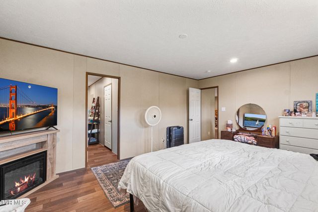 6695 West Allens Bridge Road, Greeneville, TN 37743