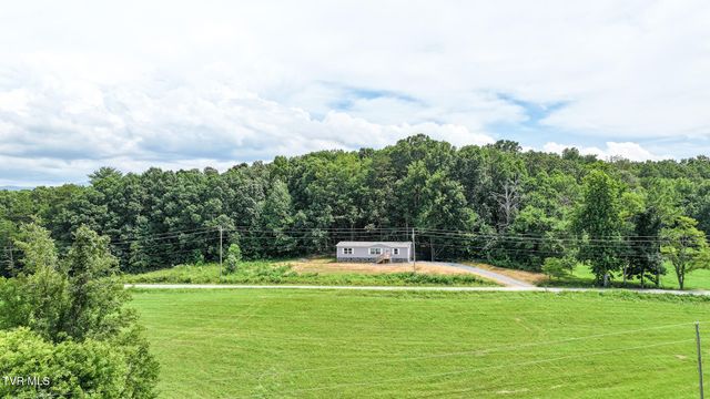 6695 West Allens Bridge Road, Greeneville, TN 37743