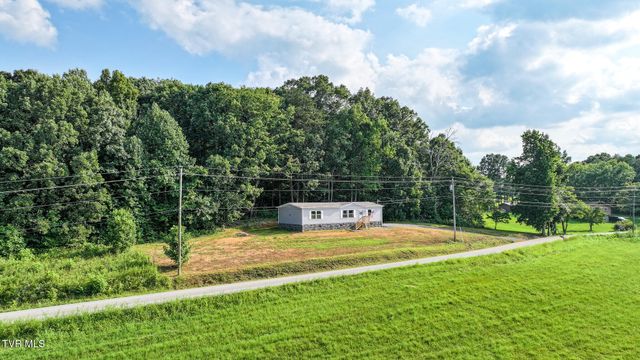 6695 West Allens Bridge Road, Greeneville, TN 37743