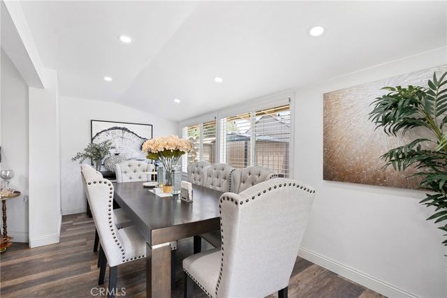 2011 W Katella, Anaheim, CA 92804