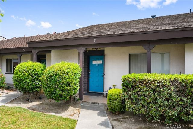 2011 W Katella, Anaheim, CA 92804