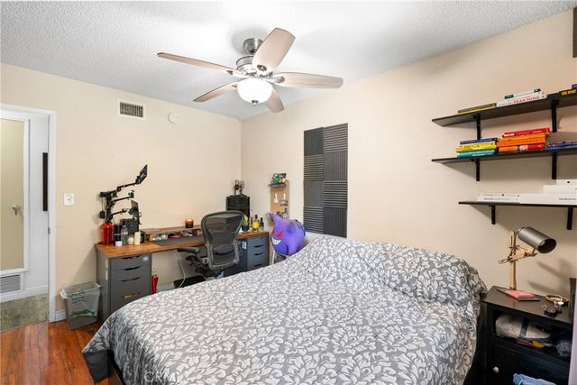 2011 W Katella, Anaheim, CA 92804