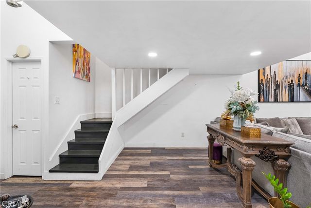 2011 W Katella, Anaheim, CA 92804